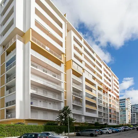 Seasons Espirito Santo Apartment *