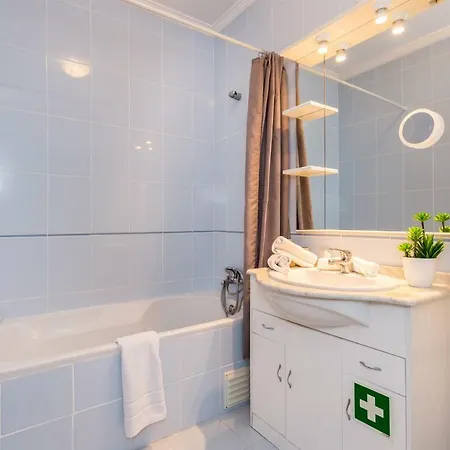 Apartament Seasons Espirito Santo